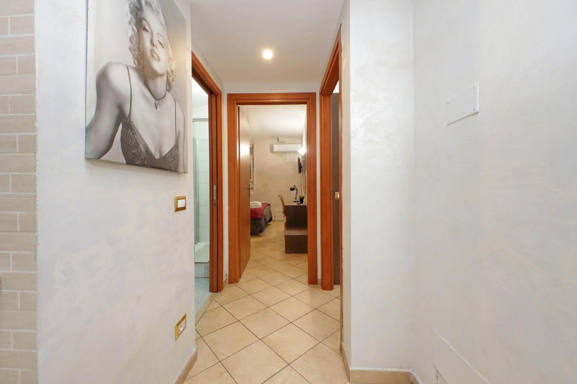 Gallery Home Rome Bagian luar foto